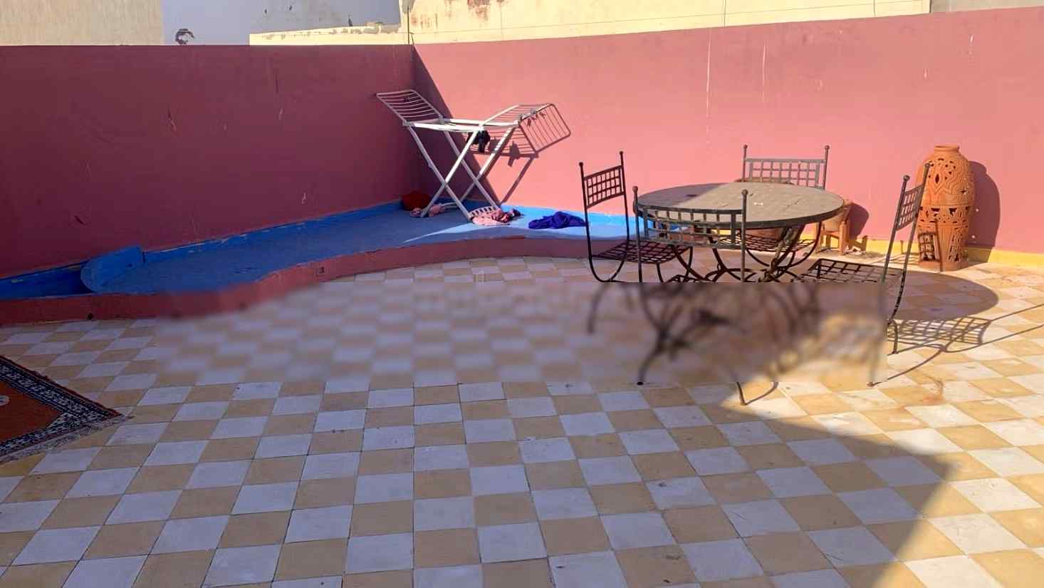 Appartements à louer dans la rue Mohammed 5. Surface totale de 90 m². Salle traditionnelle et système de satellite. - Photo 11