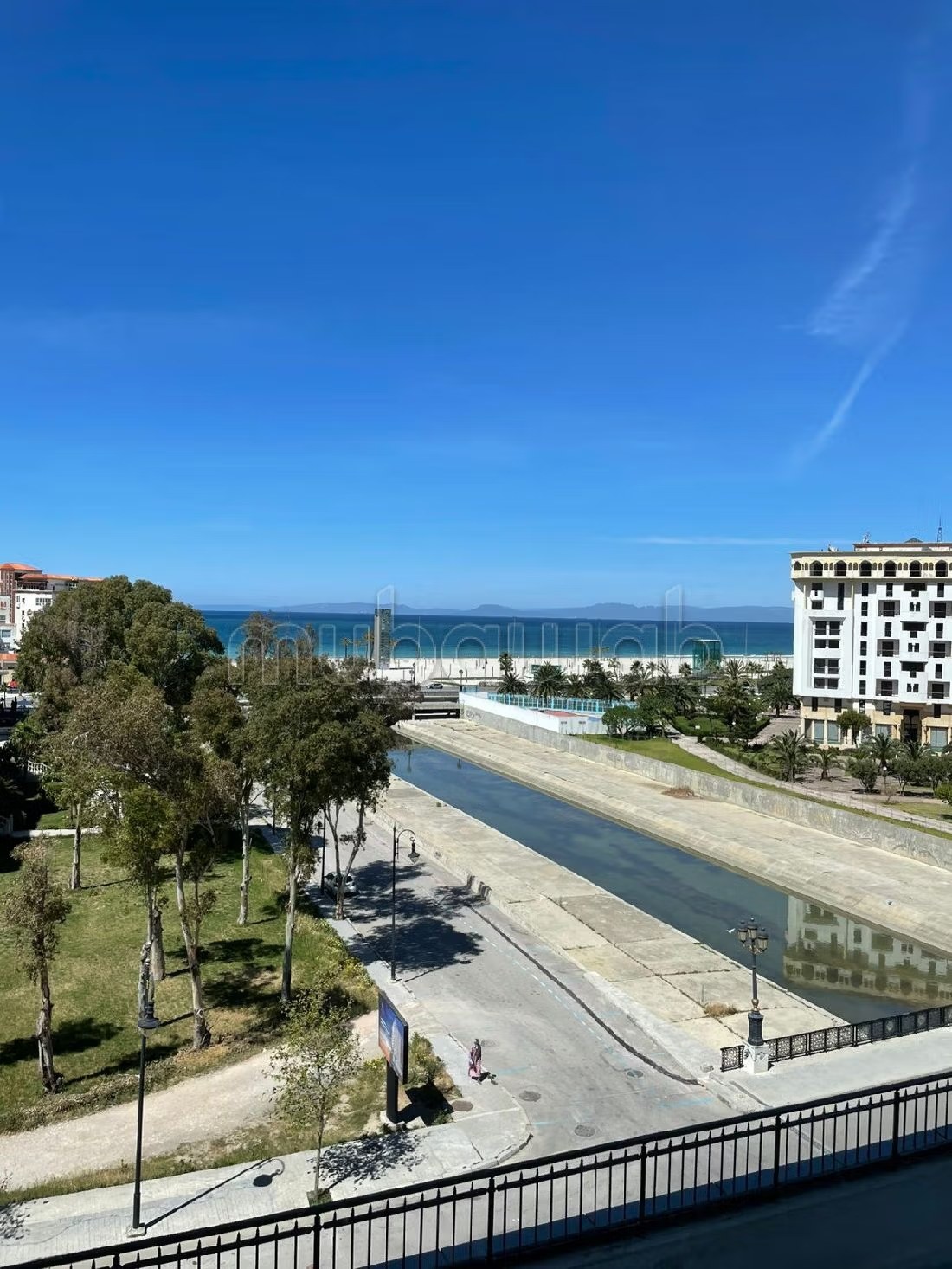 Appartements à louer à Tanger City Center. 2 grandes pièces. Vue sur les montagnes et porte blindée. - Photo 7