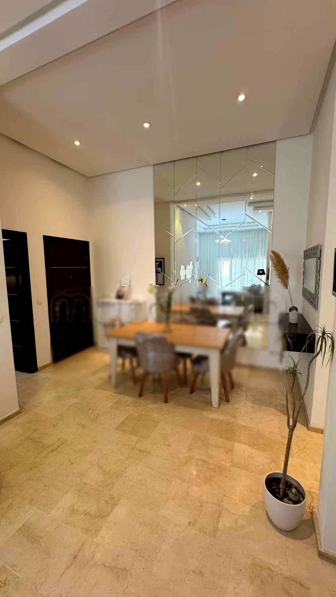 Appartement à louer trois chambres salon meublé a côté de Venizia Ice - Photo 5