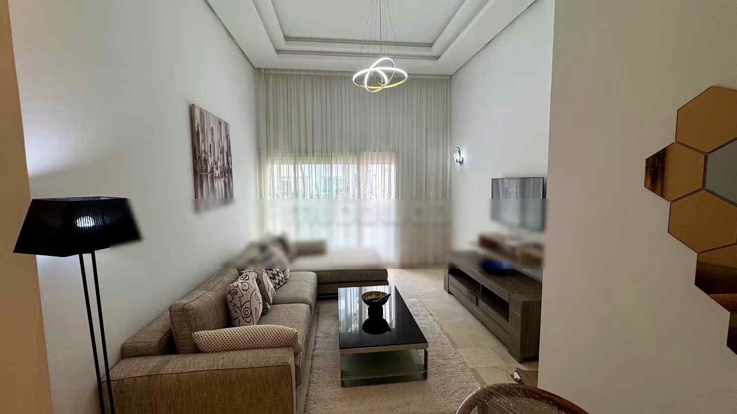 Appartement à louer trois chambres salon meublé a côté de Venizia Ice - Photo 4