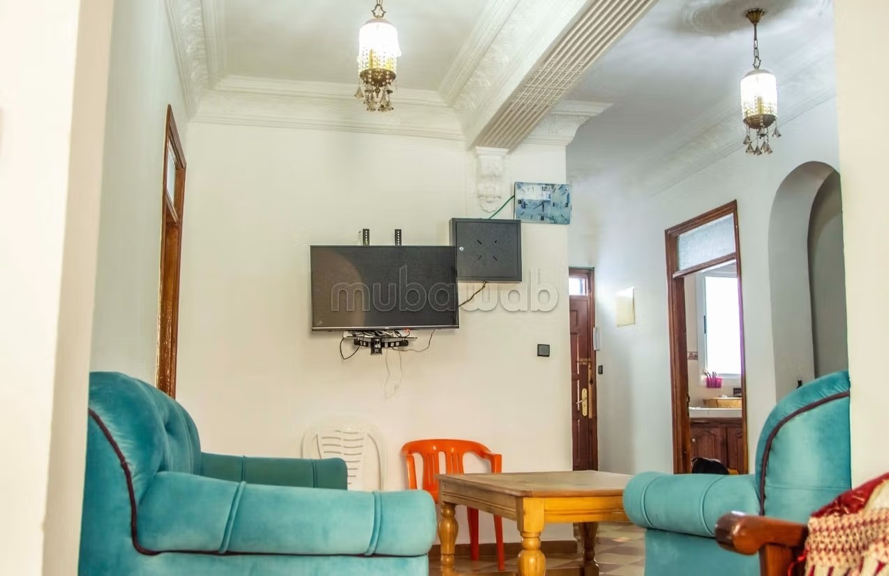 Appartements à louer à Chefchaouen. Surface totale de 100 m². Salon marocain traditionnel et porte solide - Photo 12