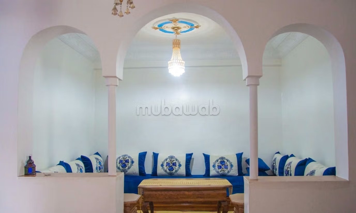 Appartements à louer à Chefchaouen. Surface totale de 100 m². Salon marocain traditionnel et porte solide - Photo 10