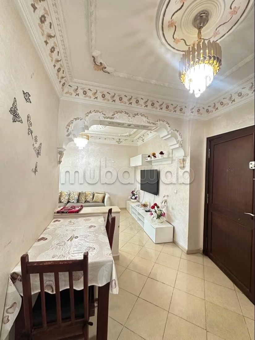 Appartement de vacances à louer à Ziaten. 5 pièces. Antenne parabolique, résidence sécurisée