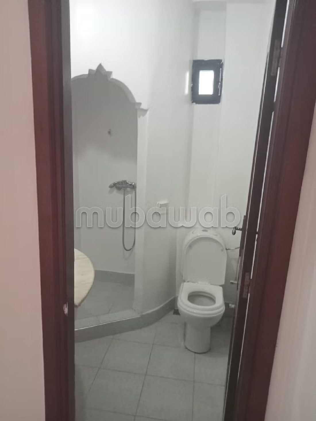 Appartements à louer à Guéliz. 2 belles chambres. Tout confort avec cheminée et climatisation