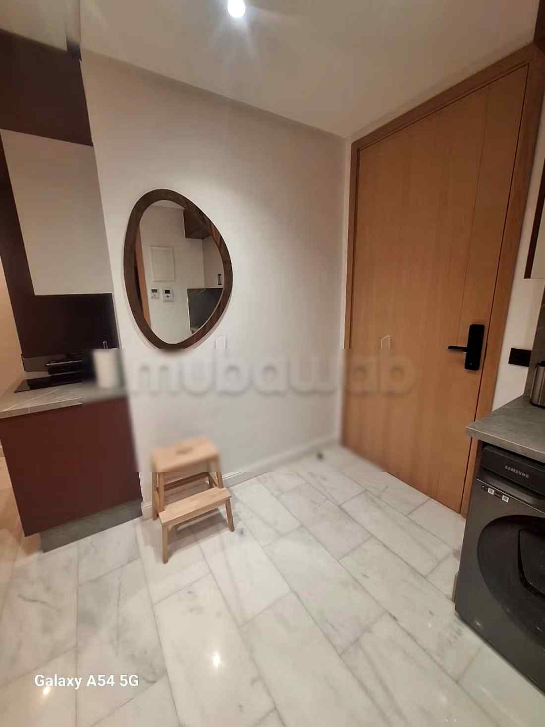 Charming Apartment 42