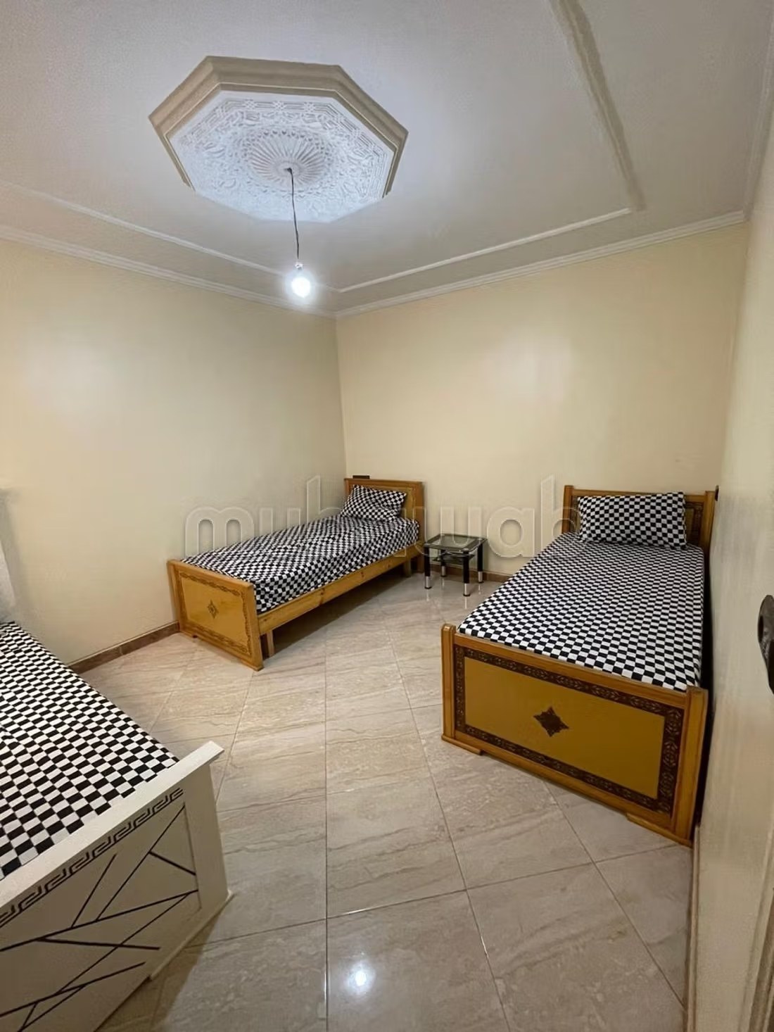 Location d'un appartement en Centre ville. 3 chambres agréables. Lave linge - Photo 4