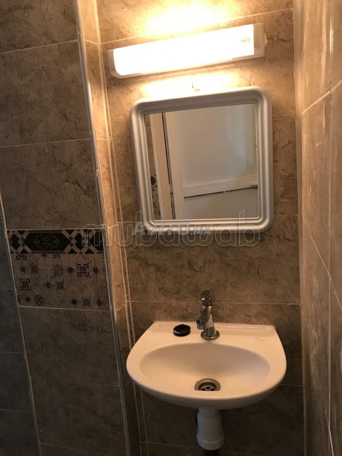 Studio meublè à louer au centre ville de Nador - Photo 2