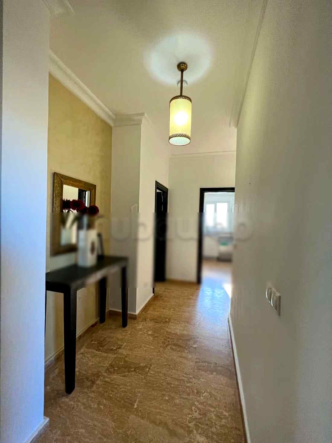 Location d'un appartement à Saïdia. 
7 pièces confortables. 
Tout confort avec cheminée et climatisation