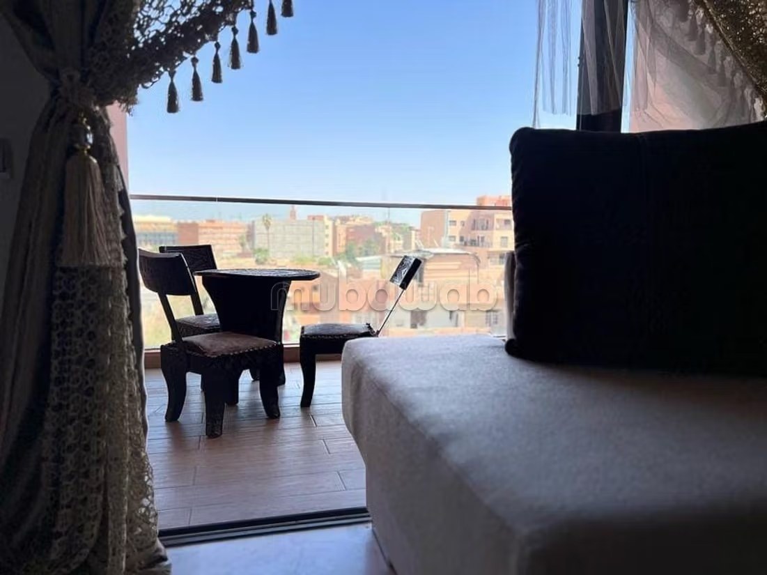 Location d'un appartement à Guéliz. 2 pièces confortables. Antenne parabolique, résidence sécurisée