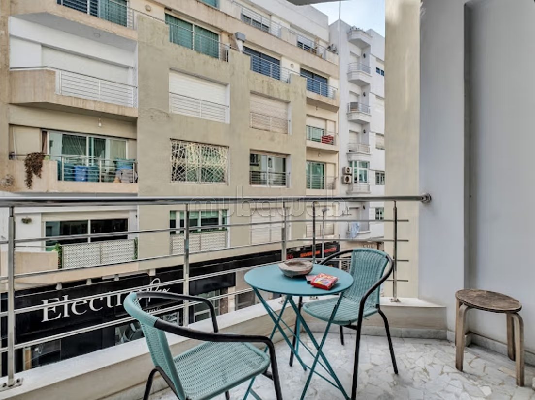 Location d'un appartement à Triangle d'Or. 2 pièces confortables. Environnement calme avec vue sur la mer et double vitrage - Photo 8