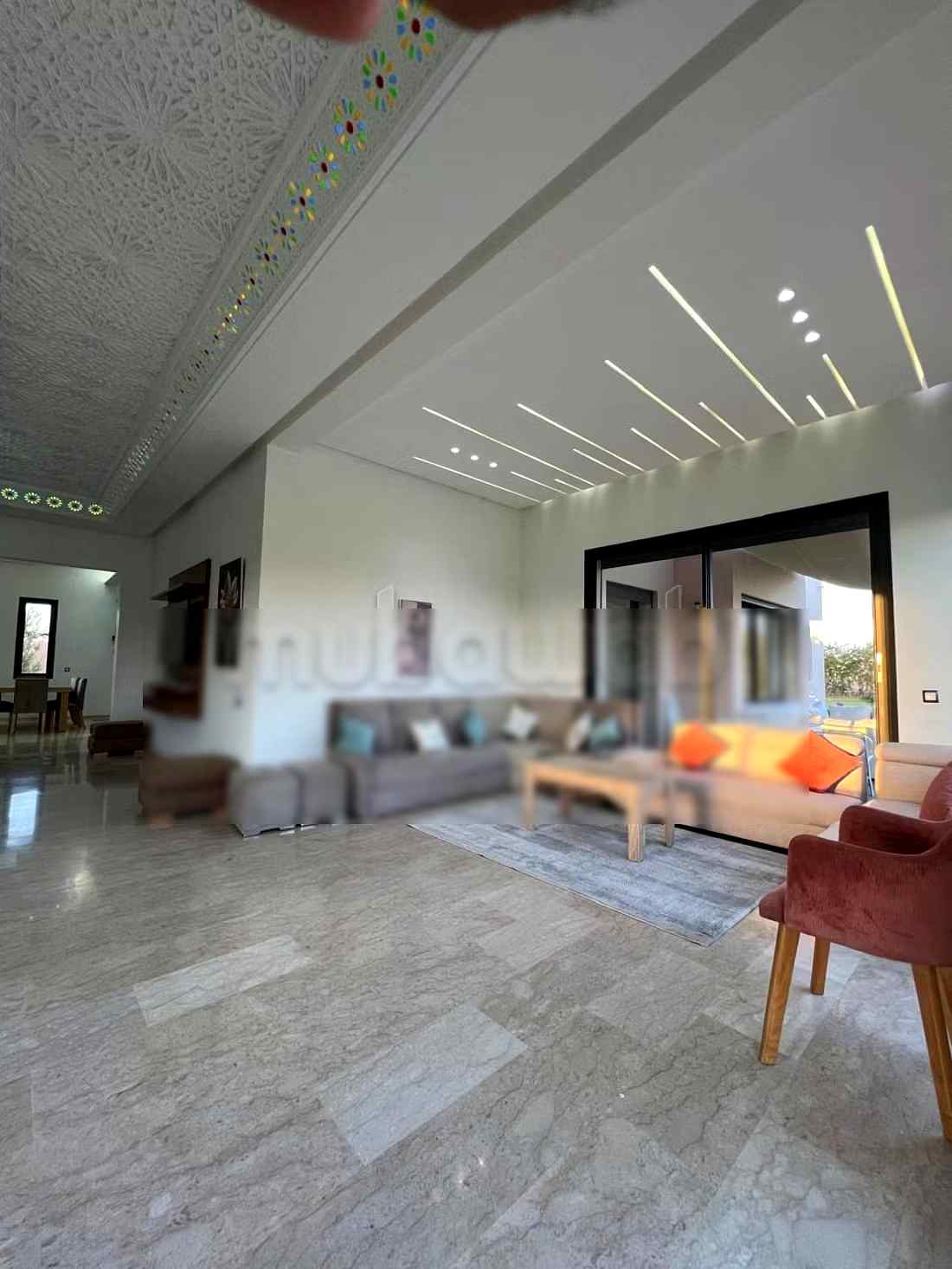 Location saisonnière villa haut standing à Riad Al Atlas. Superficie 500 m². Fenêtres avec double vitrage et porte blindée - Photo 25