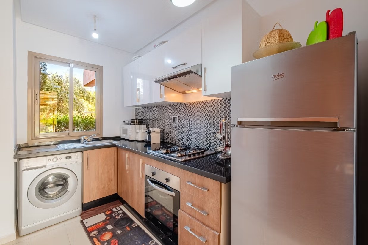 Superbe Appartement sur le golf equipee dun playstation 5 et un balançoire jardin - Photo 26