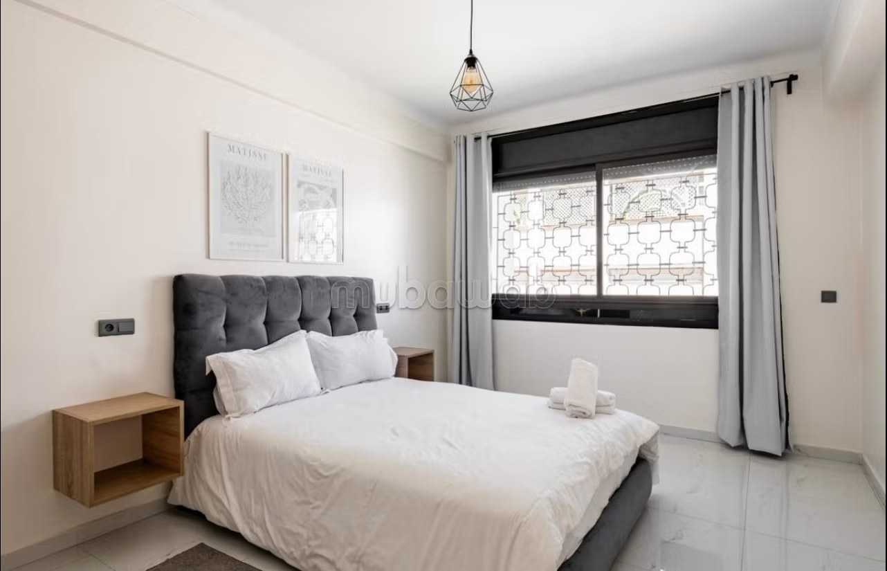 Location d'un appartement en Hassan Centre Ville. 
Surface totale 86 m². 
Double vitrage et porte blindée - Photo 5