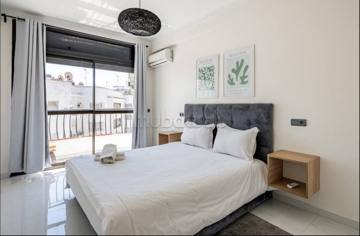 Location d'un appartement en Hassan Centre Ville. 
Surface totale 86 m². 
Double vitrage et porte blindée - Photo 3