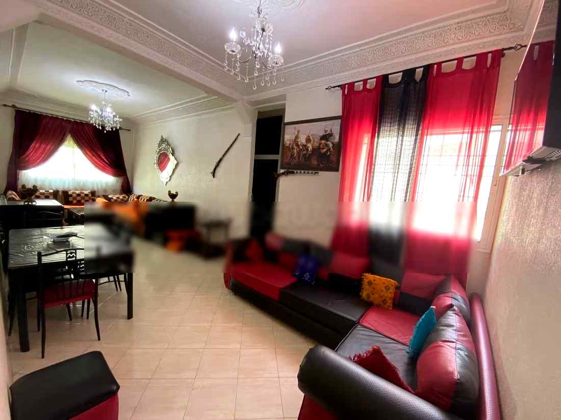 Location saisonnière en Centre. 2 belles chambres. Résidence avec concierge, climatisation générale