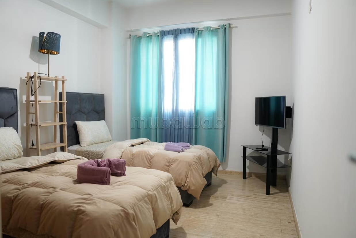Location d'un appartement à De La Plage. 2 belles chambres. Vue sur les montagnes, double vitrage - Photo 3