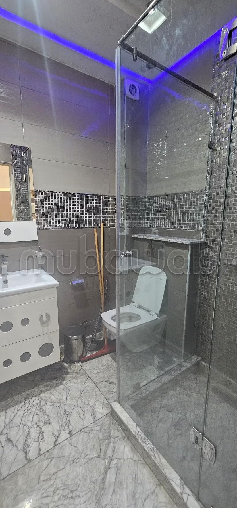Location d'un appartement à Place Orson Welles. 2 grandes pièces. Double vitrage et porte blindée - Photo 14