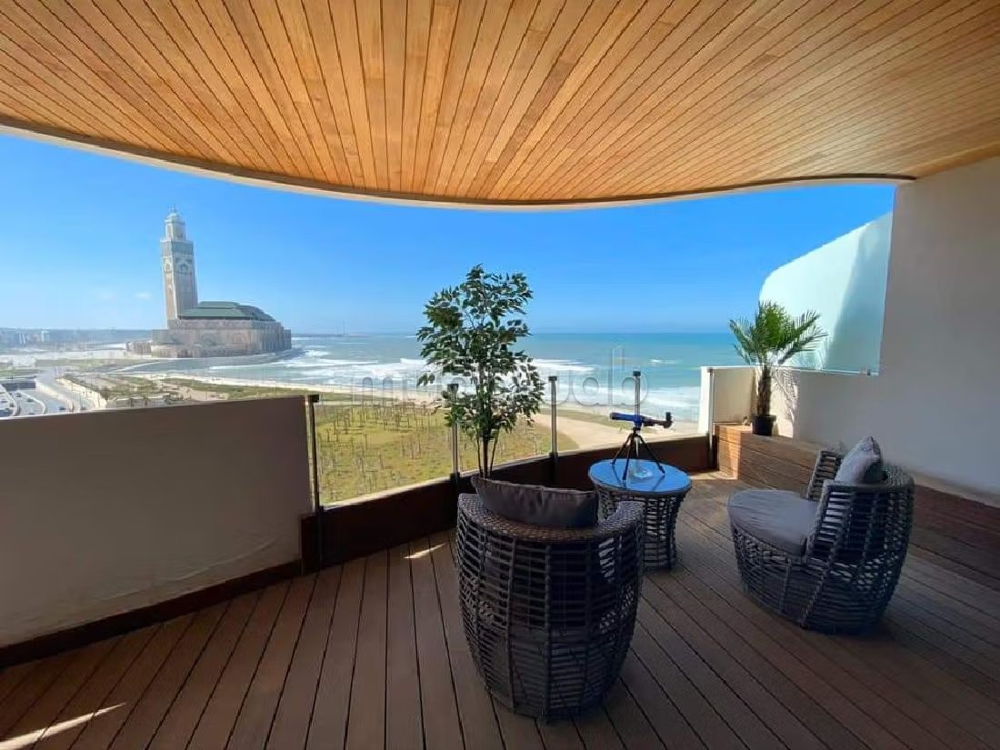 Appartement de vacances à louer à Casablanca Marina. Superficie 75 m². Vue exceptionnelle sur la mer, chauffage central