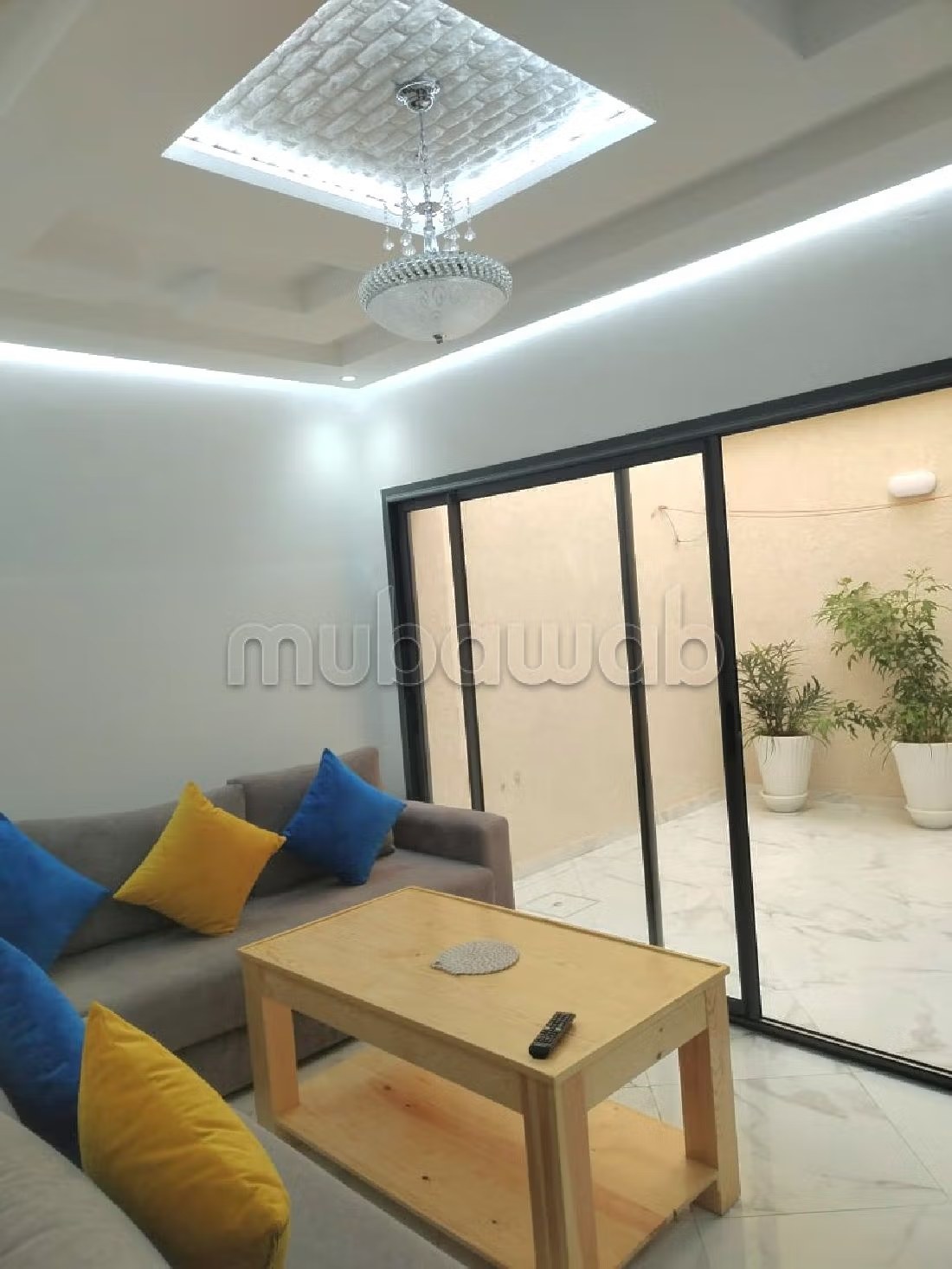 Location d'un appartement à Borj. Superficie 72 m². Environnement calme avec vue montagne, chauffage central