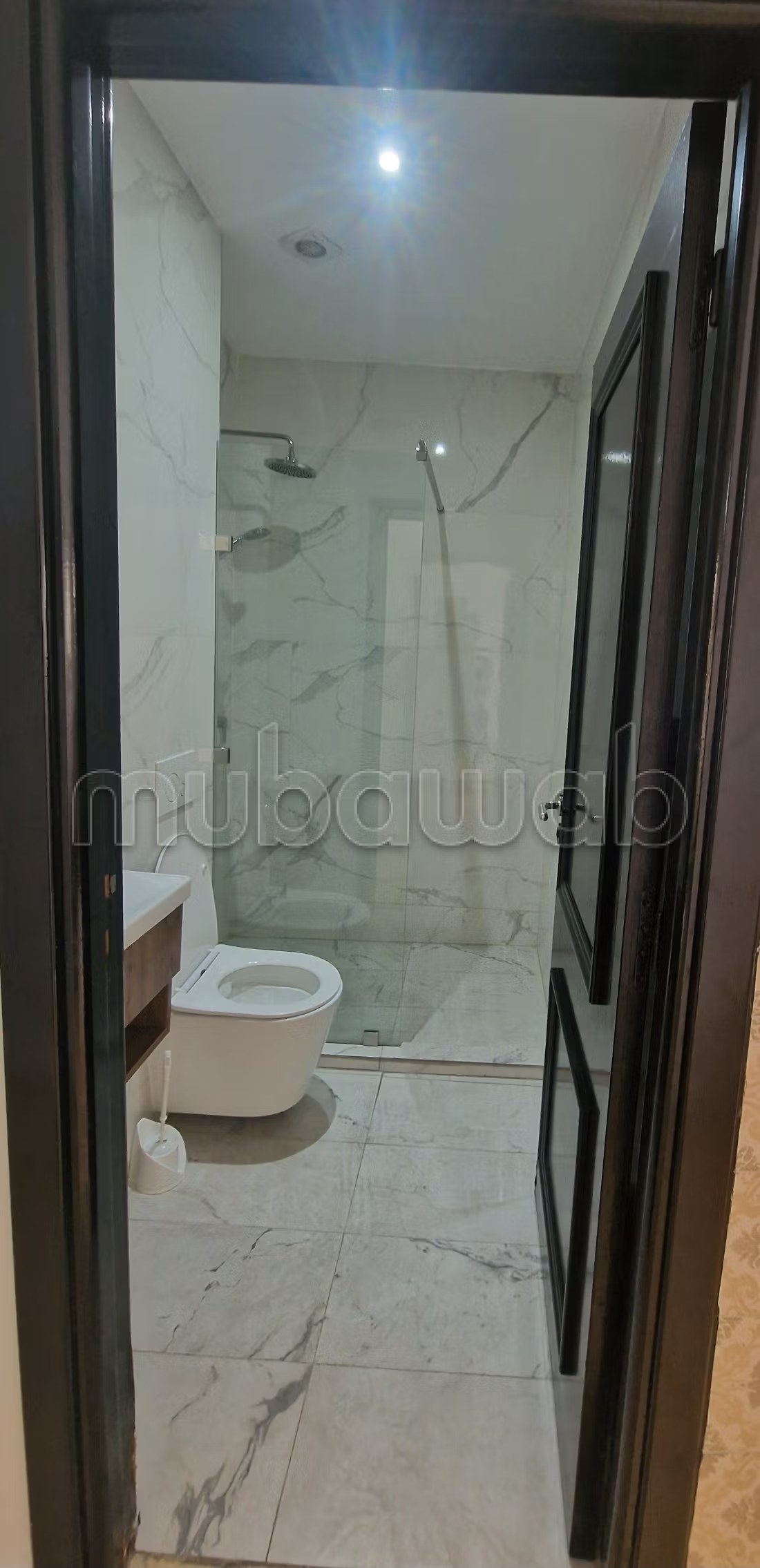 Location saisonnière à Le boulevard Mohammed V. 2 pièces. Porte blindée, sécurité - Photo 22