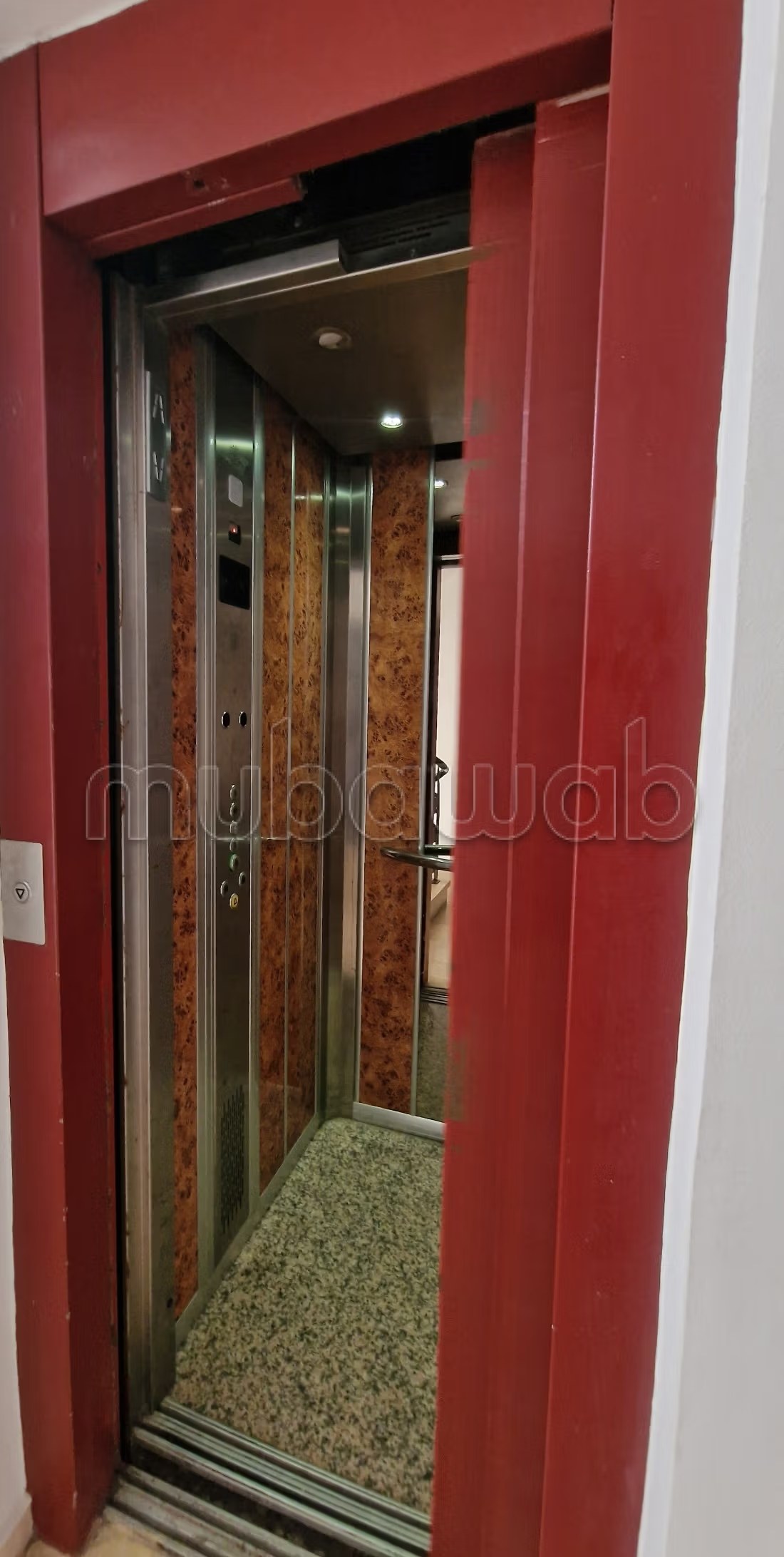 Location saisonnière à Le boulevard Mohammed V. 2 pièces. Porte blindée, sécurité - Photo 21