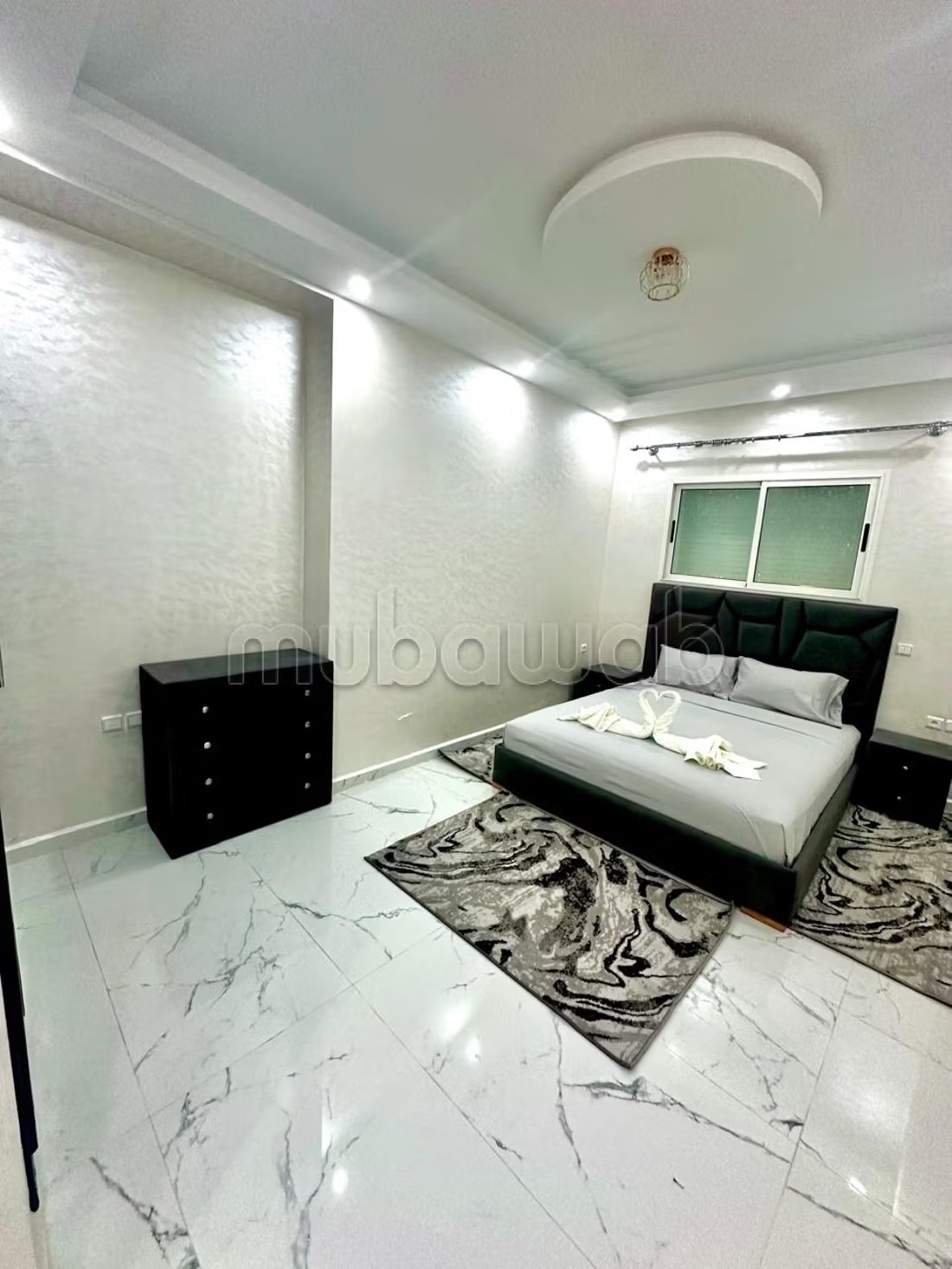 Location saisonnière à Le boulevard Mohammed V. 
2 pièces. Concierge et climatisation