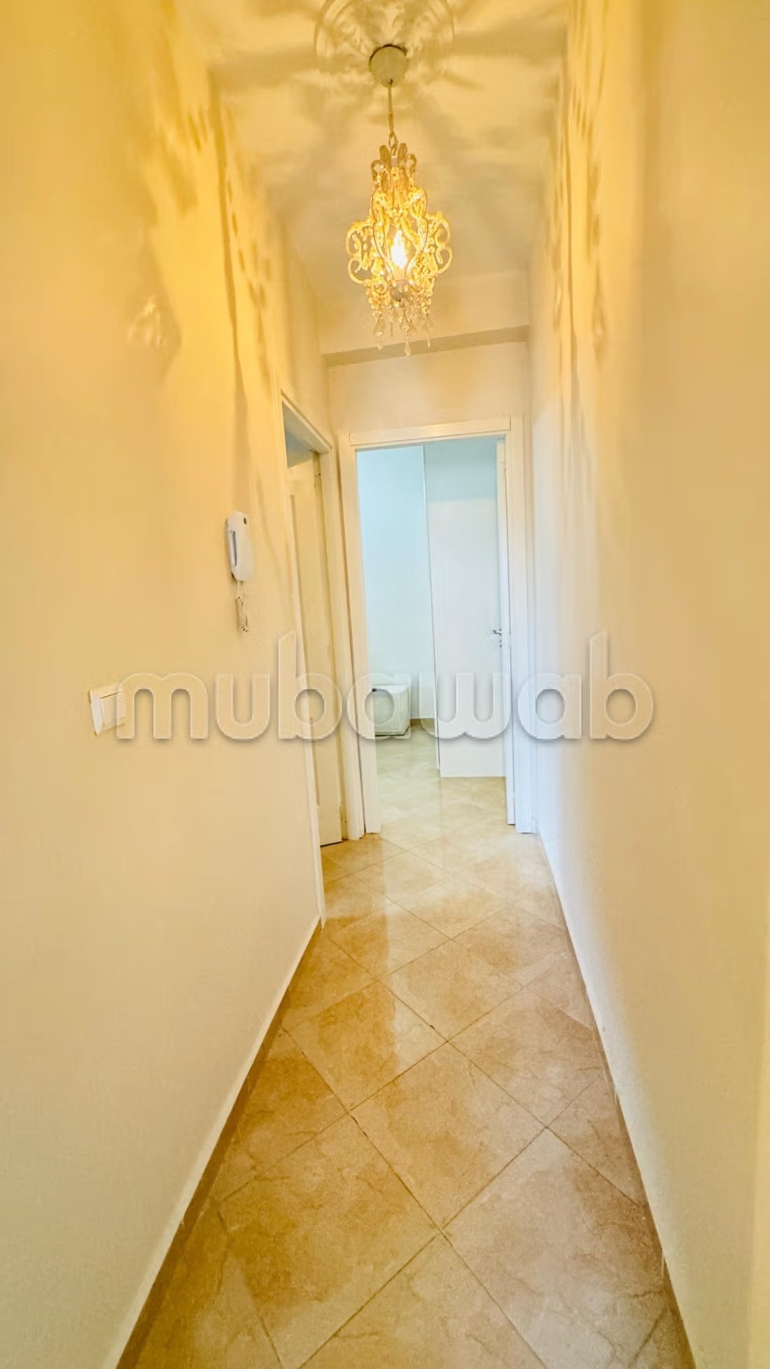 Appartements à louer à Tanja Balia. 
3 pièces. 
Terrasse et ascenseur - Photo 5