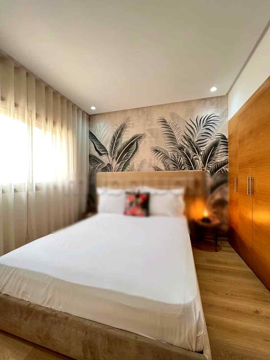 Location saisonnière à Route de Tahanaout. 3 belles chambres. Climatisation et piscine