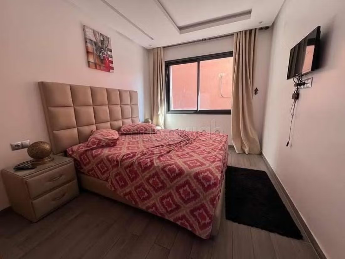Appartements à louer à Guéliz. 2 pièces confortables. Salon Marocain et antenne parabolique