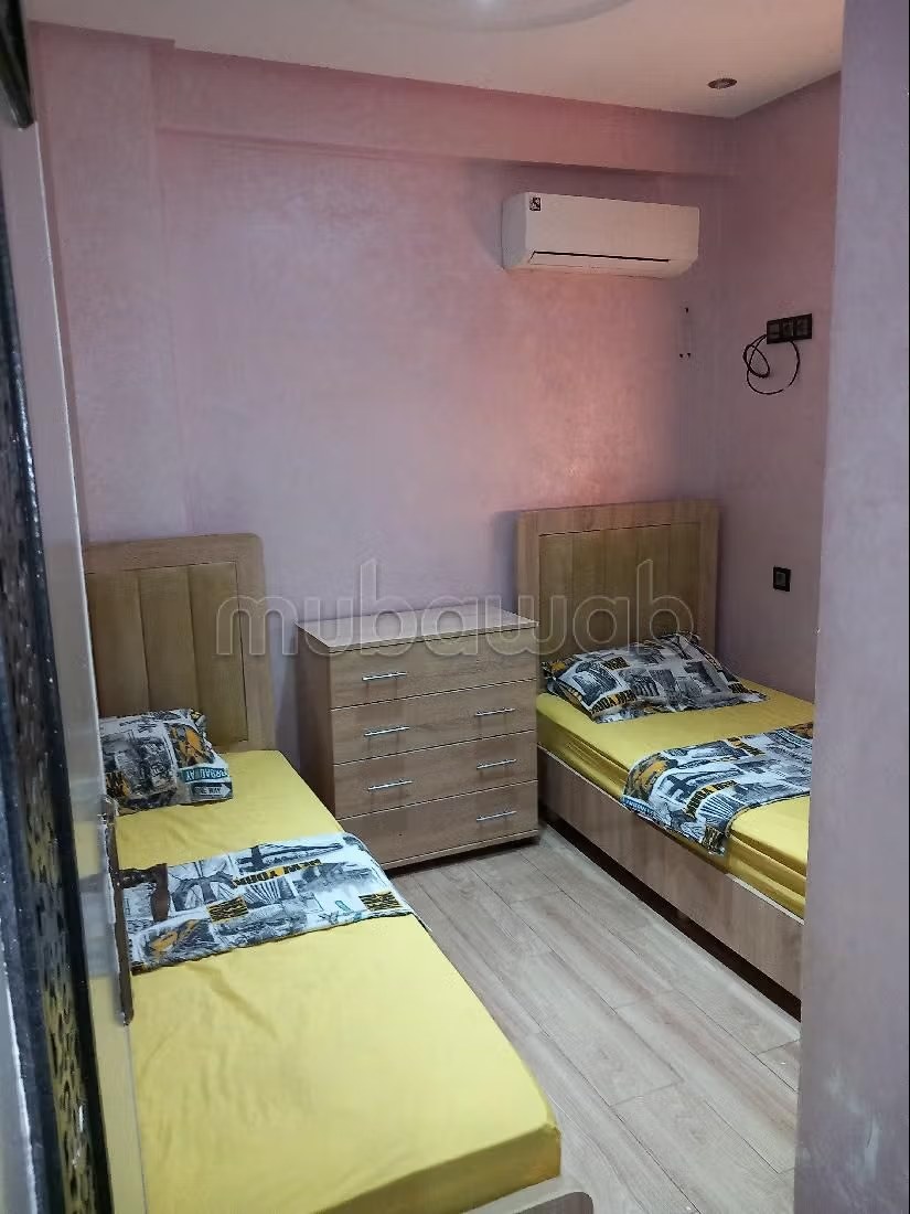 Appartement de vacances à louer à Hay Saada. 2 pièces confortables. Antenne parabolique et Porte blindée