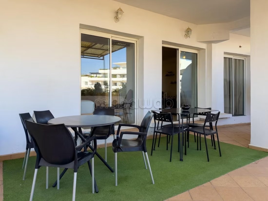 Appartements à louer à Secteur Touristique. Surface de 120 m². Places de stationnement et jardin
