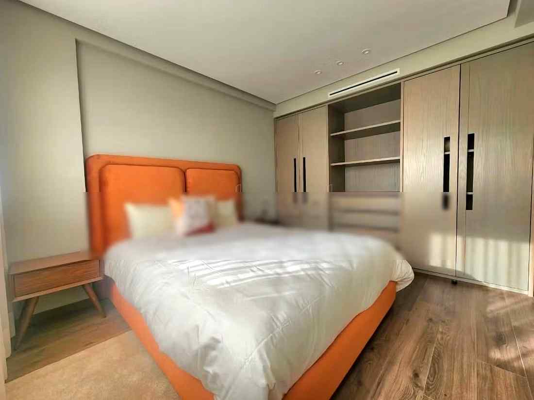 Appartements à louer à Racine. 2 belles chambres. Double vitrage et porte blindée