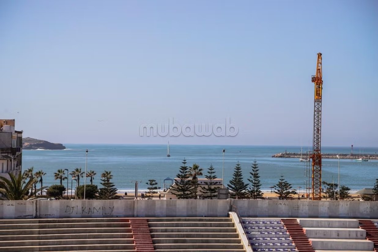 Location d'un appartement à Le boulevard Mohammed V. 2 grandes pièces. Porte blindée et parabole - Photo 10
