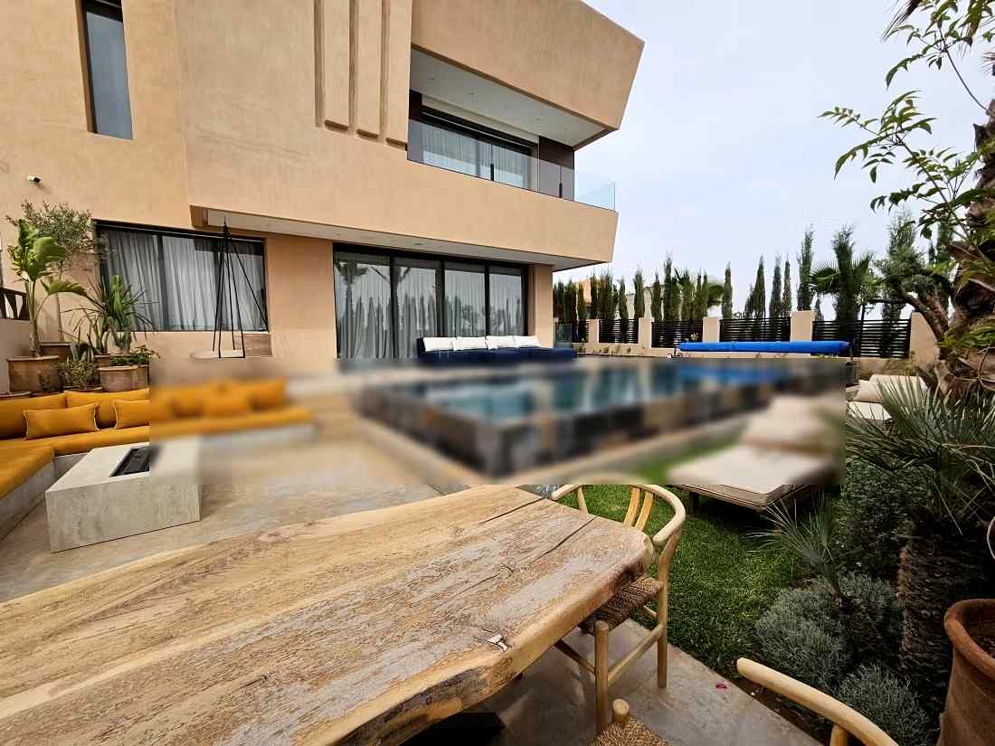 Une trés belle villa à louer à Marrakech