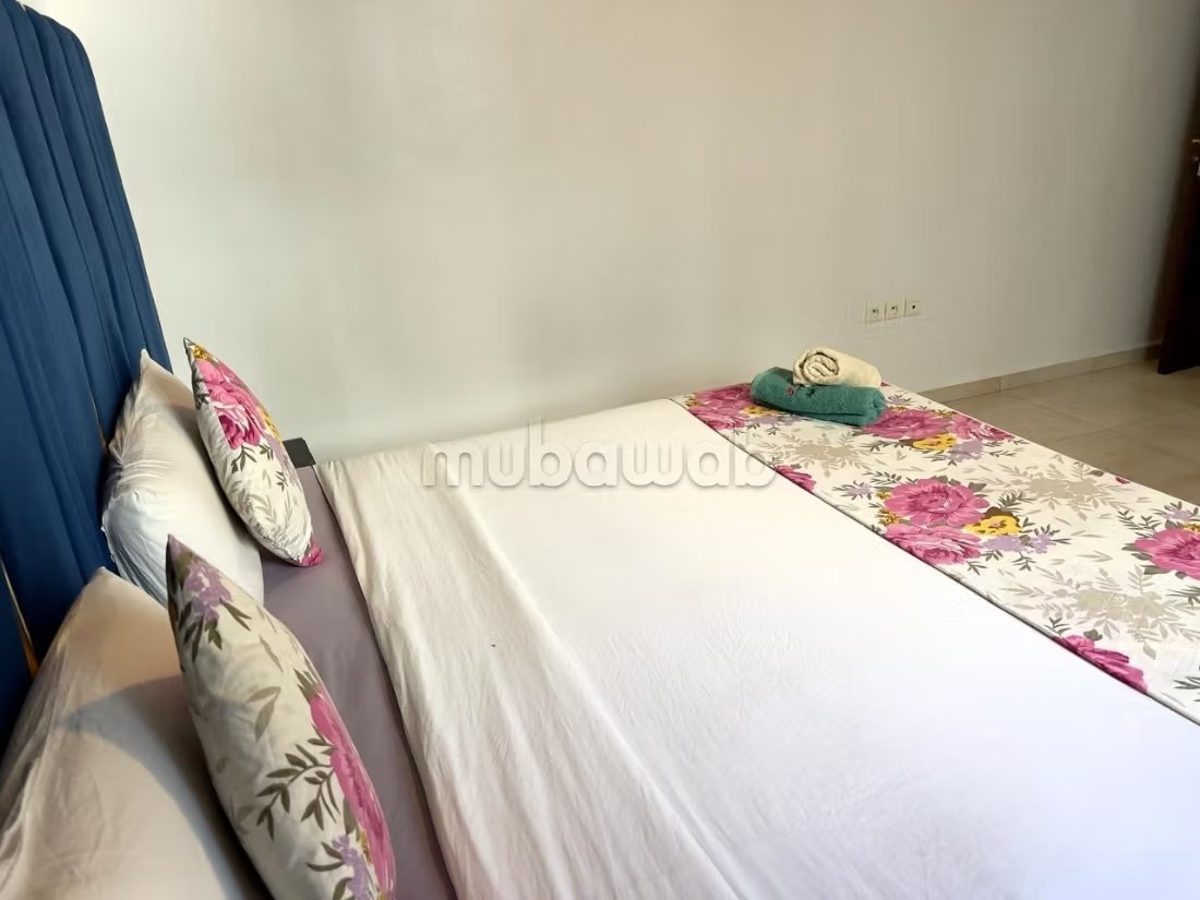 Location d'un appartement à Secteur Touristique. 3 chambres agréables. Parking et jardin