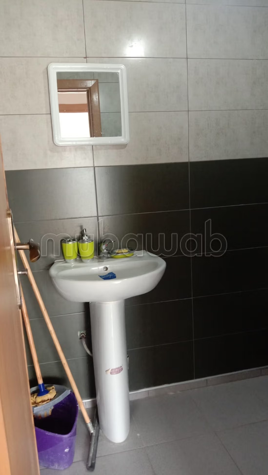 Location d'un appartement à Route Nationale Assilah. 3 pièces confortables. Salon traditionnel et système d'antenne parabolique - Photo 8