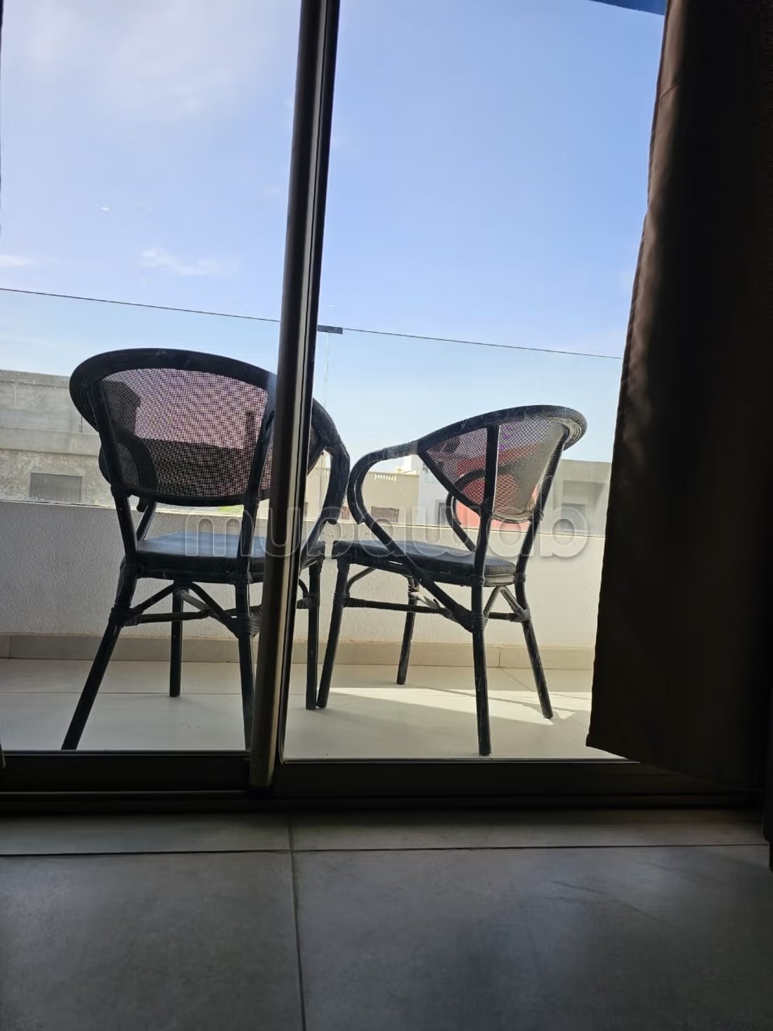 Appartement de vacances à louer à Bab Enzh. 2 chambres. Porte blindée et vue sur mer - Photo 10