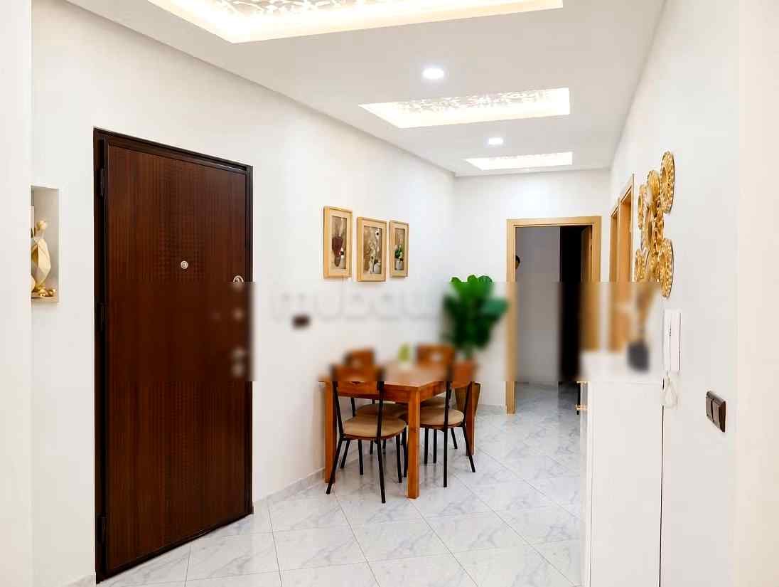 Appartements à louer à Chefchaouen. Superficie totale de 85 m². Offre exceptionnelle sur les montagnes, porte sécurisée.