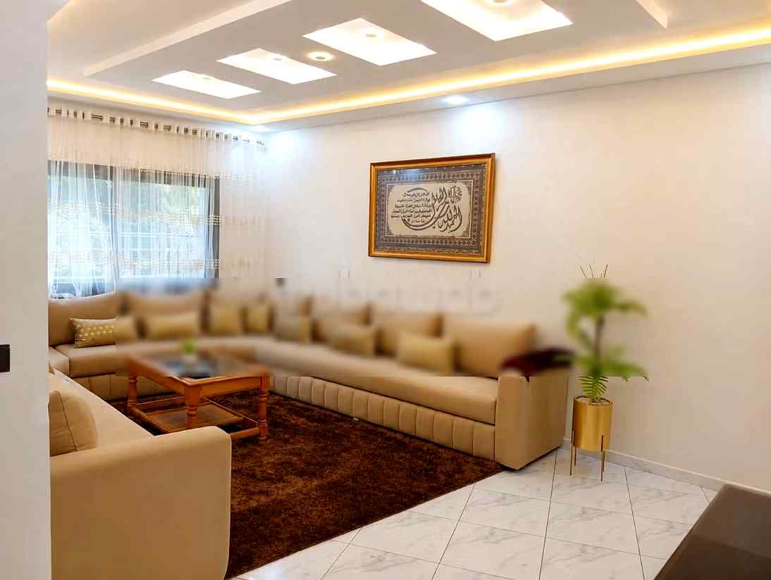 Appartements à louer à Chefchaouen. Superficie totale de 85 m². Offre exceptionnelle sur les montagnes, porte sécurisée.