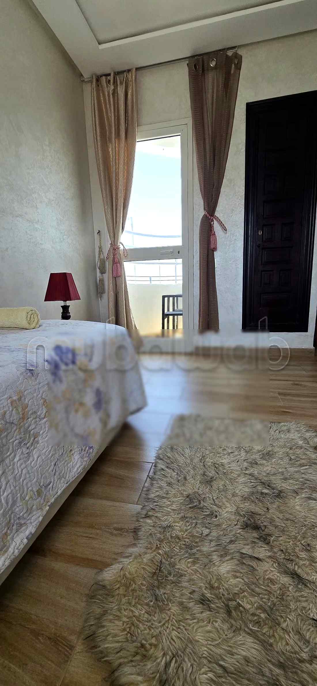 Appartement de vacances à louer à Dar Bouazza. Surface de 100 m². Piscine et Terrasse vue sur océan