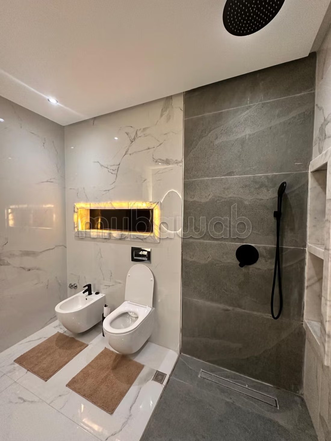 Location saisonnière villa haut standing à Malabata. 5 grandes pièces. Salon Marocain, sécurité - Photo 6