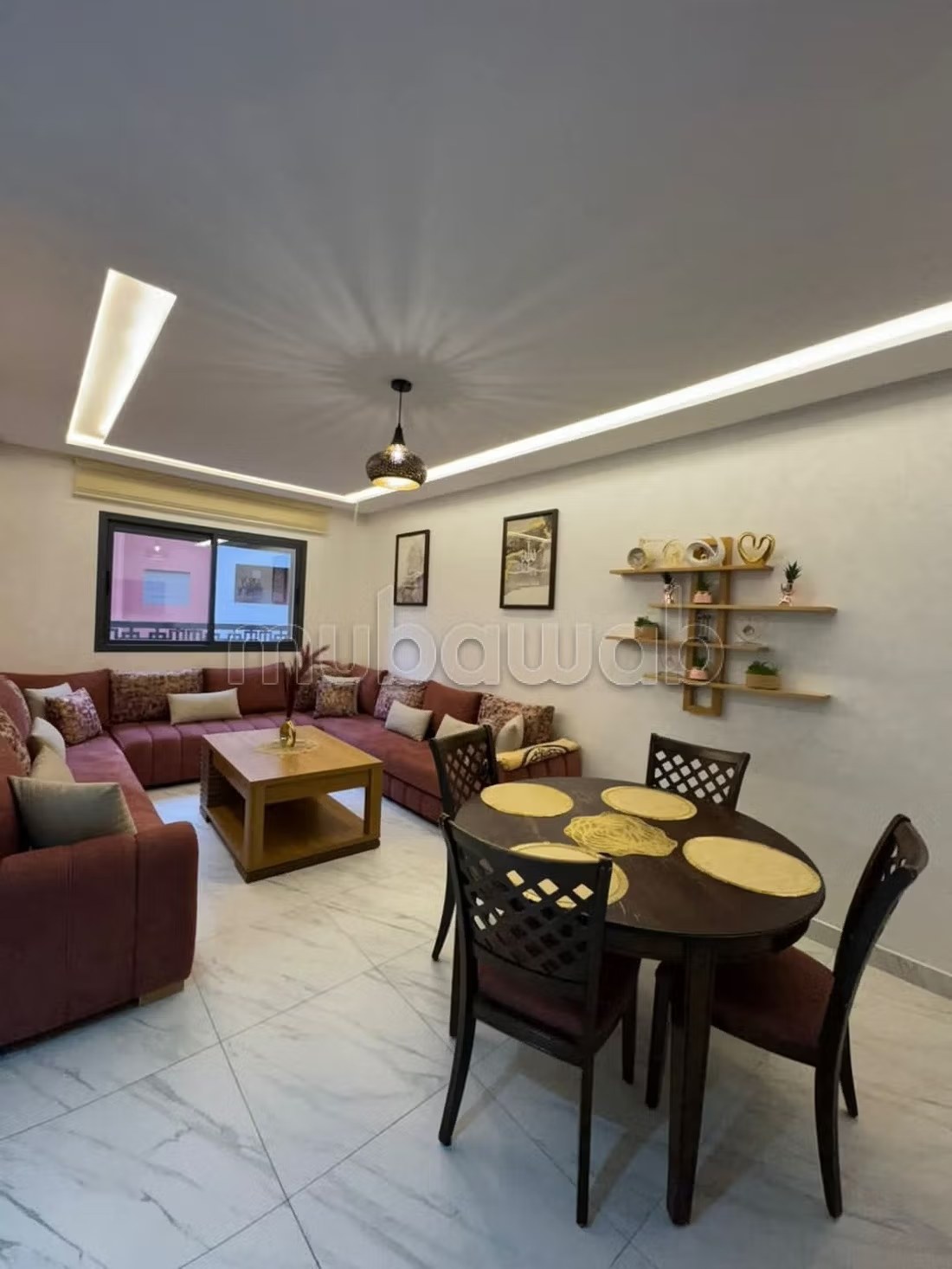 Location d'un appartement à Place Orson Welles. Superficie 96 m². Antenne parabolique et sécurité