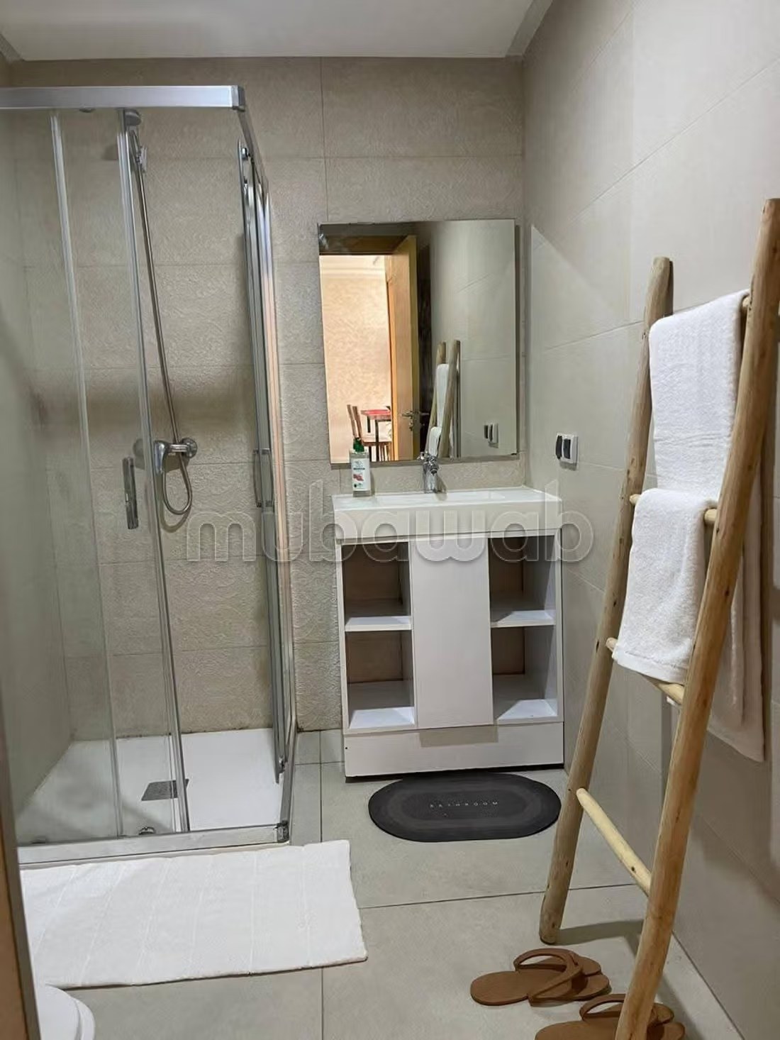 Appartement de luxe disponible dans une résidence près de la mer - Photo 4