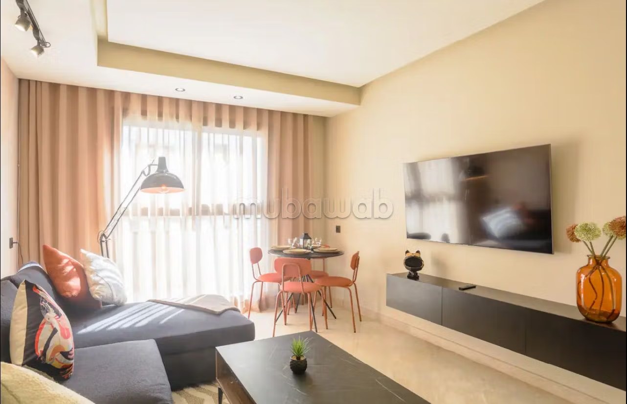 Appartement ensoleillé avec balcon dans le quartier animé de Casablanca - Photo 4
