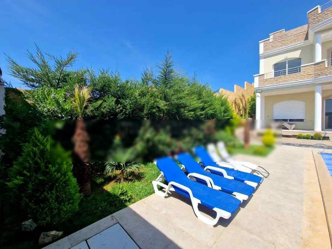 Villas et maisons de luxe à louer à Asilah. 7 pièces. Double vitrage et chauffage central - Photo 11