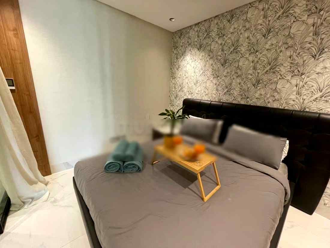 Location d'un appartement à Maârif. 
2 grandes pièces. 
Avec ascenseur et terrasse