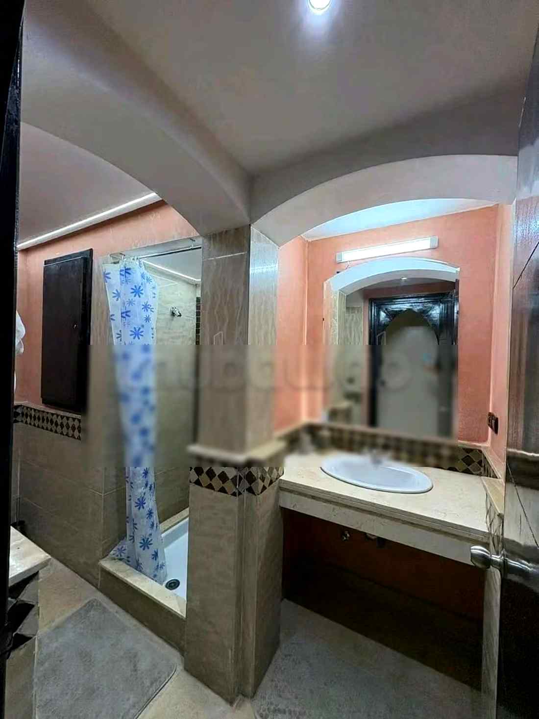Bell appartement au 3 étage à louer par jour