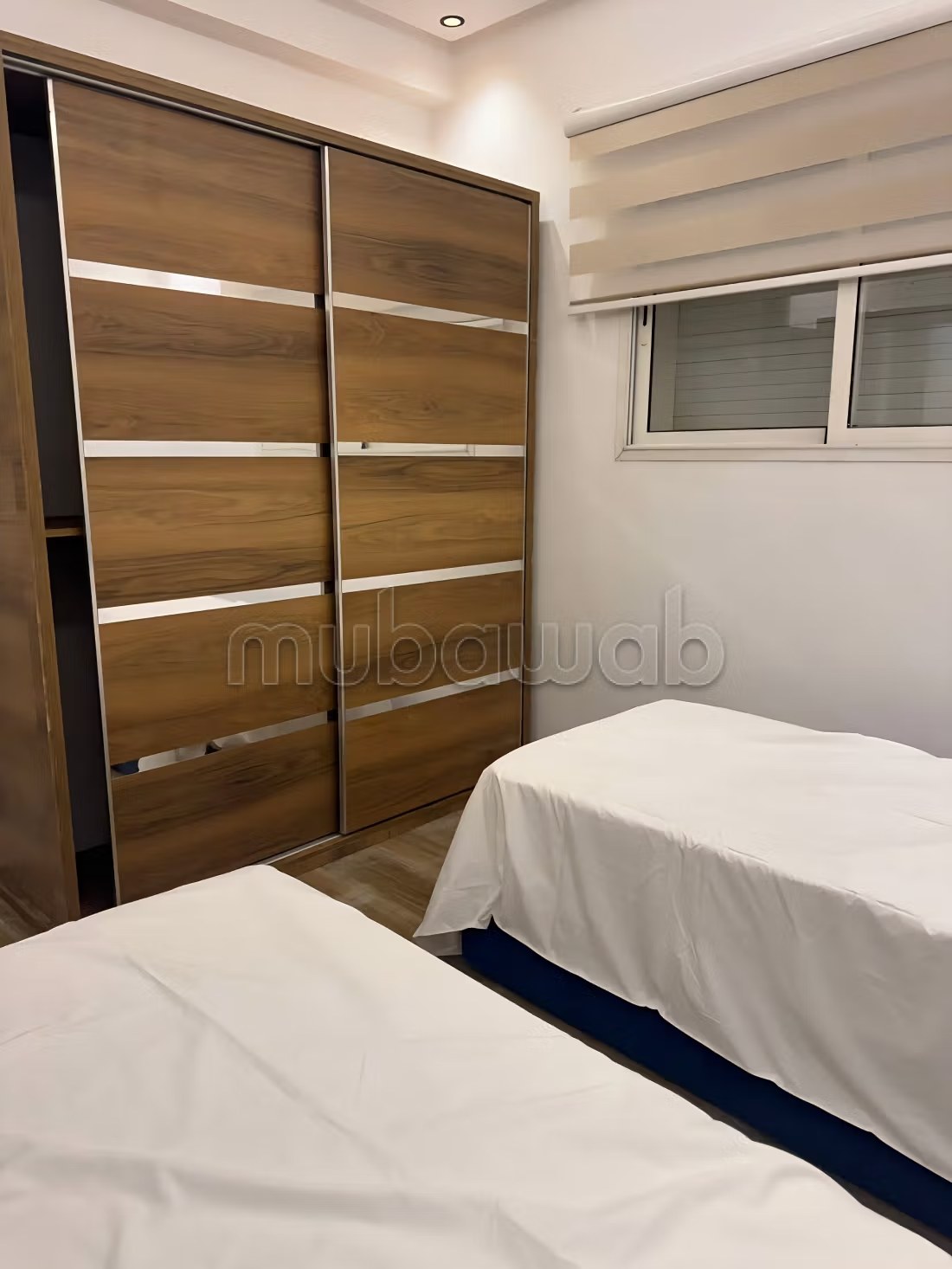 Appartement de vacances à louer à Bab Al Bahar. 2 chambres. Tout confort avec piscine et cheminée