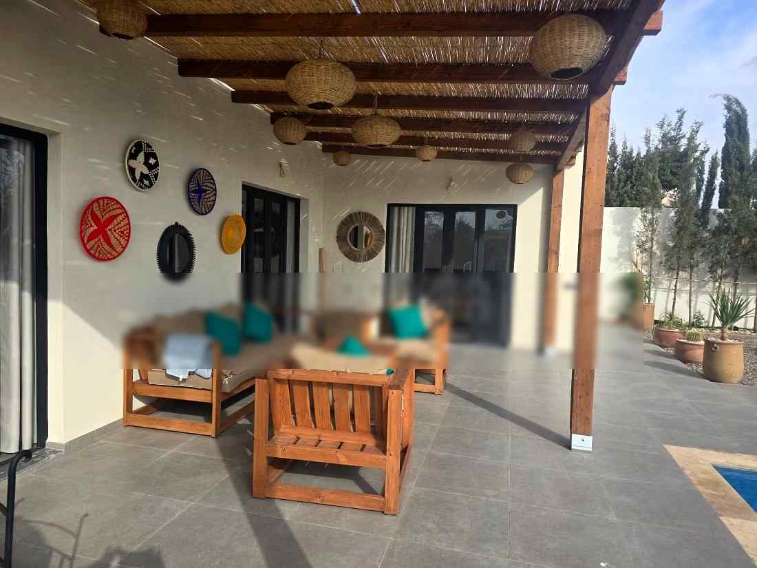 Villa avec piscine sans vis à vis - Photo 25