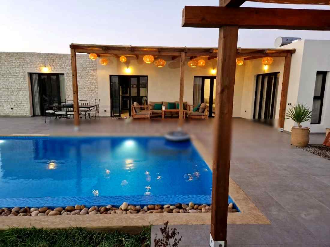 Villa avec piscine sans vis à vis - Photo 17